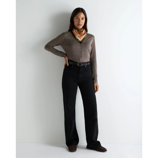 N.Peal Mia Superfine Cashmere V Neck Cardigan in Pecan Brown