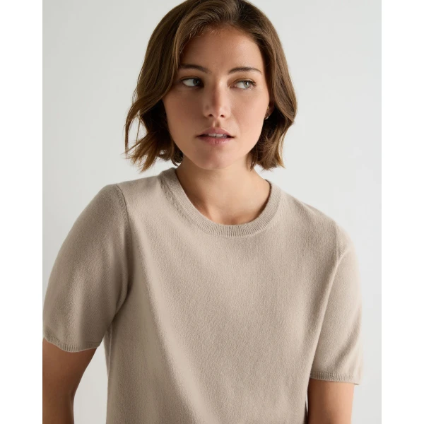 N.Peal Milly Classic Cashmere T-Shirt in Cashew Brown