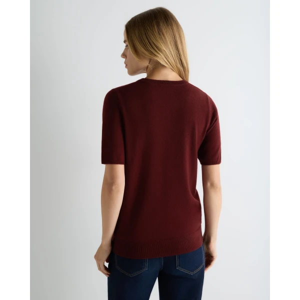 N.Peal Milly Classic Cashmere T-Shirt in Rustic Red