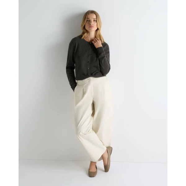 N.Peal Olivia Round Neck Cashmere Cardigan in Grey Moss