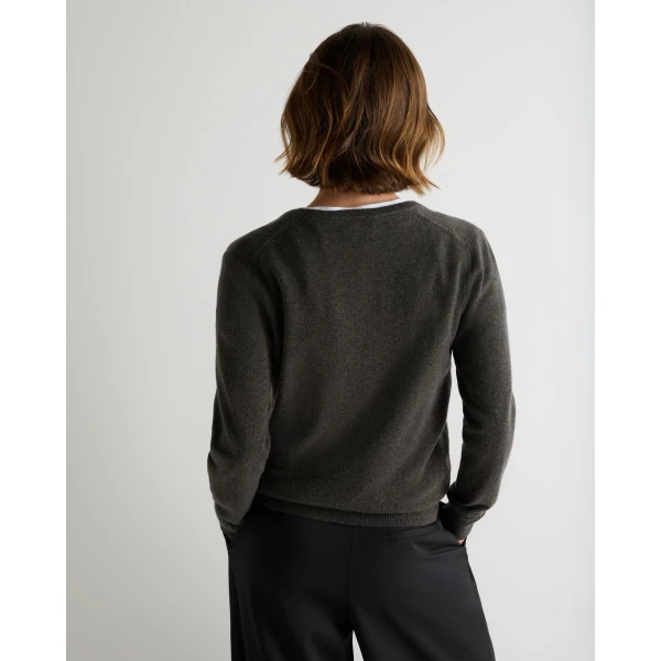 N.Peal Phoebe V Neck Cashmere Jumper in Grey Moss