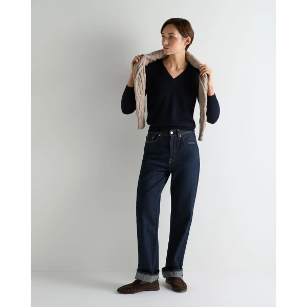 N.Peal Phoebe V Neck Cashmere Jumper in Navy Blue