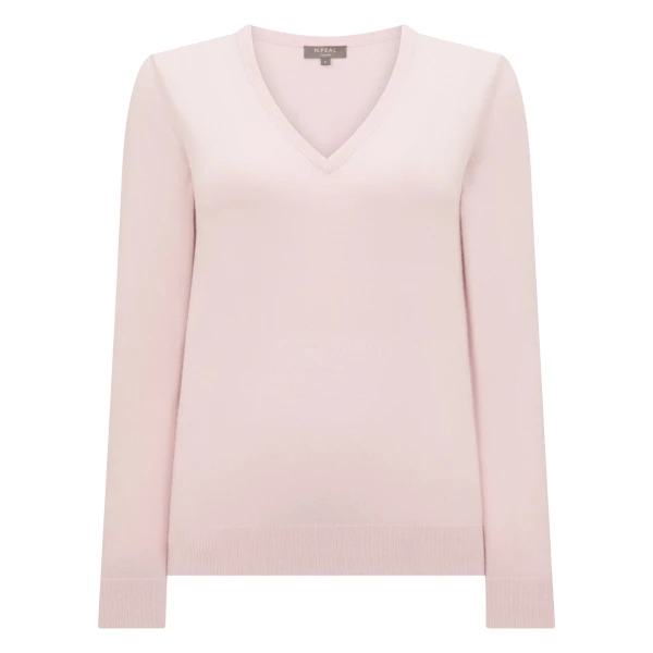 N.Peal Phoebe V Neck Cashmere Jumper in Powder Pink | Sweaters | Coveti