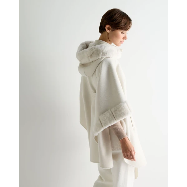 N.Peal Poppy Cape With Fur Trim in Ivory White