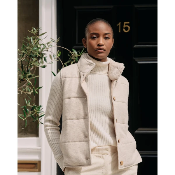 N.Peal Roll Neck Cashmere Jumper in New Ivory White