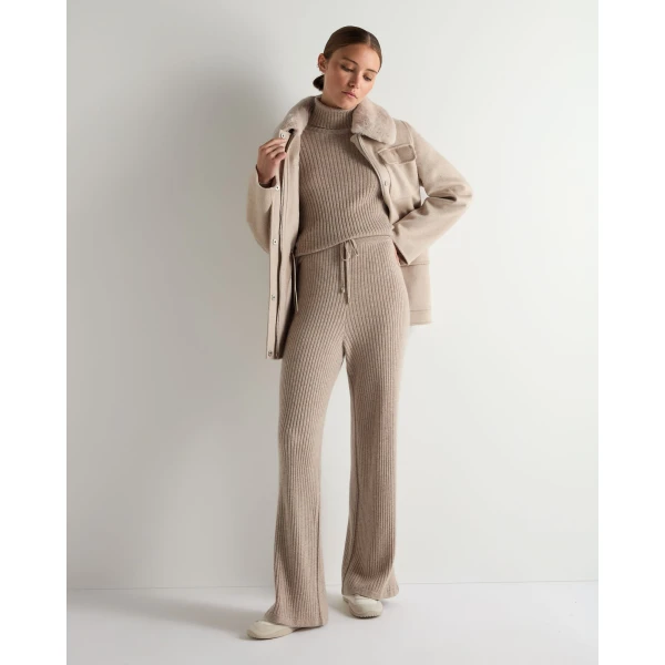 N.Peal Roll Neck Cashmere Jumper in Oatmeal Brown