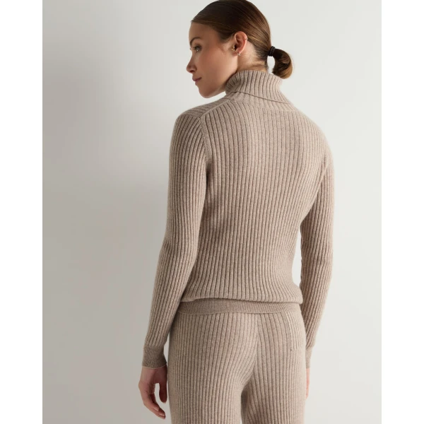 N.Peal Roll Neck Cashmere Jumper in Oatmeal Brown