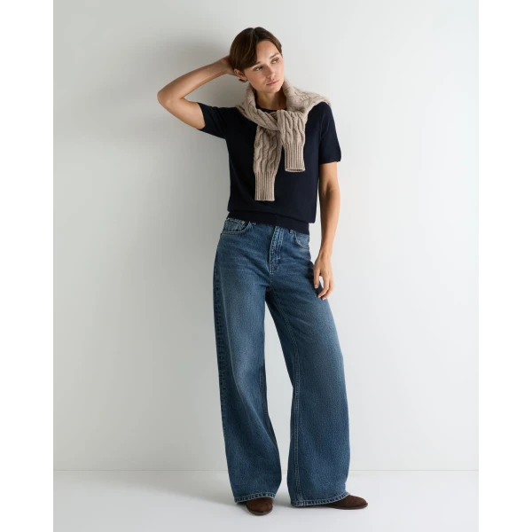 N.Peal Round Neck Cashmere T-Shirt in Navy Blue