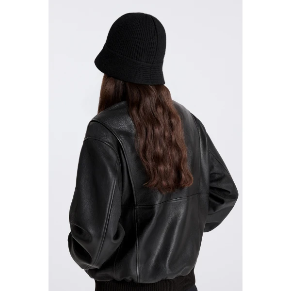 Parisian Leather Accessories at Coveti