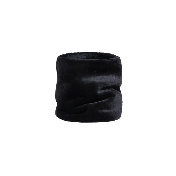 Neck Cocoon Shearling Scarf in Black