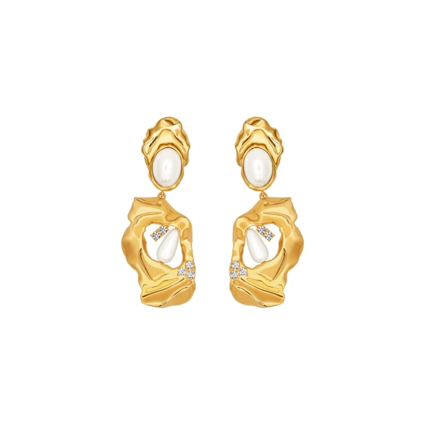 Oscar de la Renta Hammered Pearl Clip-On Earrings