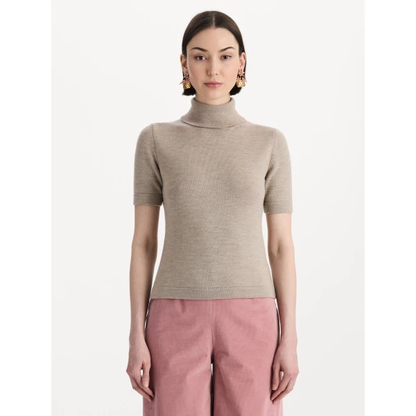 Oscar de la Renta Turtleneck Wool Short-Sleeve Pullover in Taupe, view 2