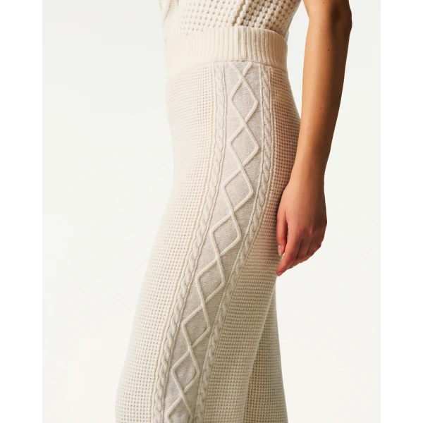 Perfect Moment Crystal Merino Wool Jogger in Cream, view 5 | Sweatpants | Coveti