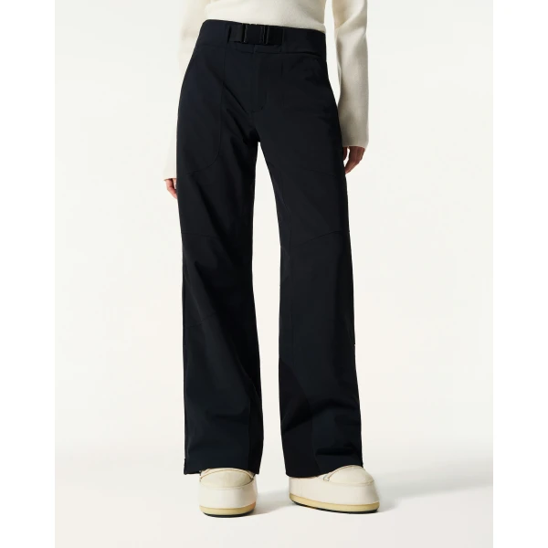 Perfect Moment High-Tech Ski Pant in Black, view 3 | Pants | Coveti
