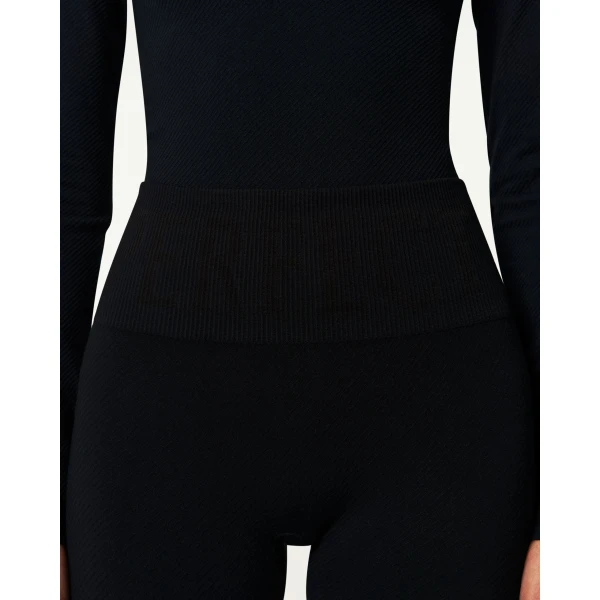 Perfect Moment Seamless Thermal Legging in Black, view 6 | Leggings | Coveti