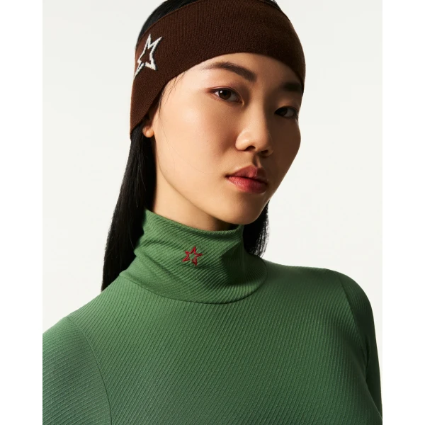 Perfect Moment Seamless Thermal Top in Dark Green, view 5 | Long Sleeve | Coveti