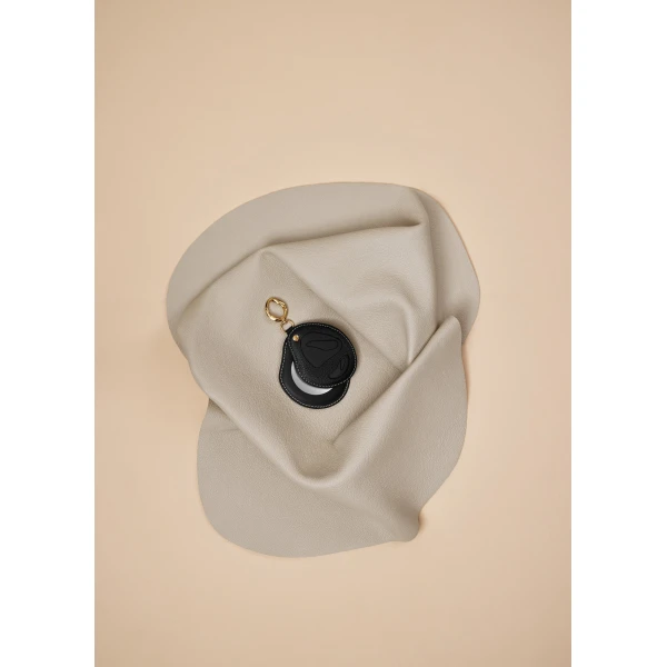 Polène Atla Mirror in Duo Black, view 4 | Accessories | Coveti