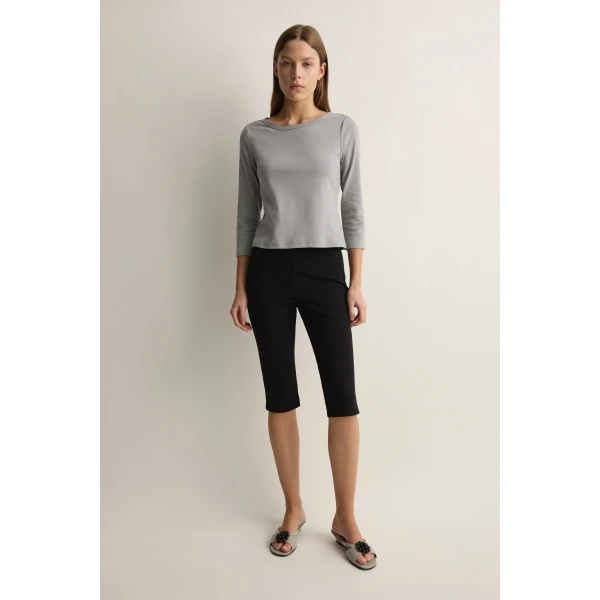 Posse Mina Capri in Black | Pants | Coveti, view 2