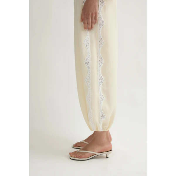 Posse Tabitha Balloon Pant in Buttermilk | Pants | Coveti, view 5