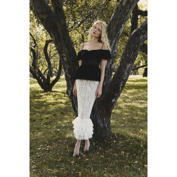 Rasario Lace Midi Skirt in Black, view 3