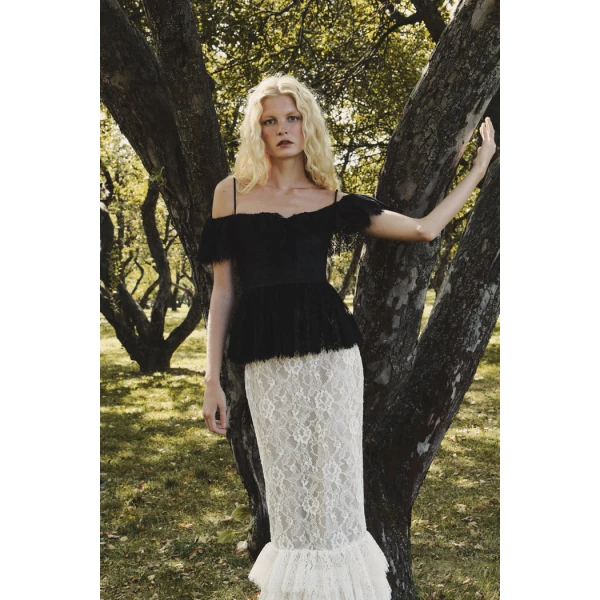 Rasario Lace Midi Skirt in Black, view 4