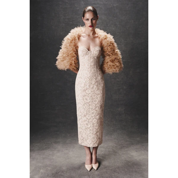 Rasario Voluminous Tulle Bolero in Black, view 4