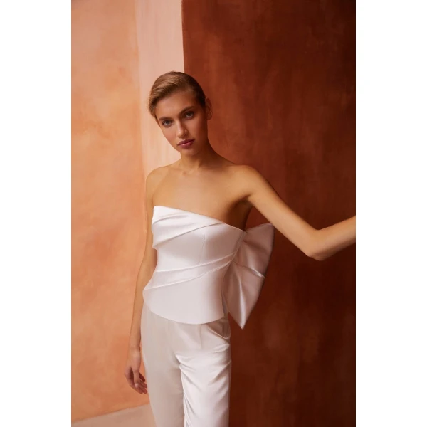 Rasario Diana Wedding Top in White, view 3