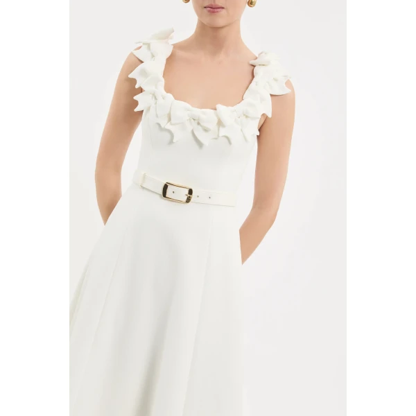 designer dresses at Coveti