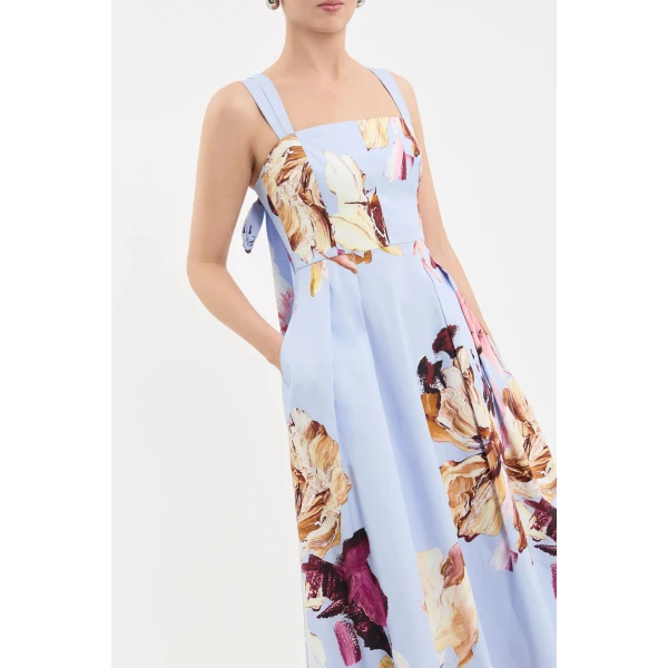 designer dresses at Coveti
