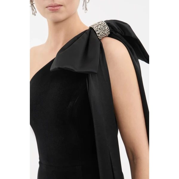 Rebecca Vallance Imogen Gown | Evening Gowns | Coveti
