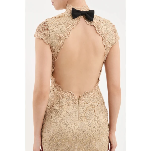 designer dresses at Coveti