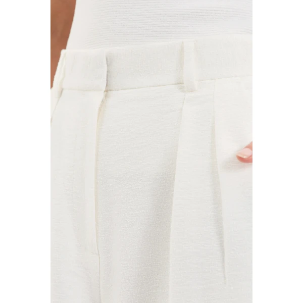 designer trousers at Coveti
