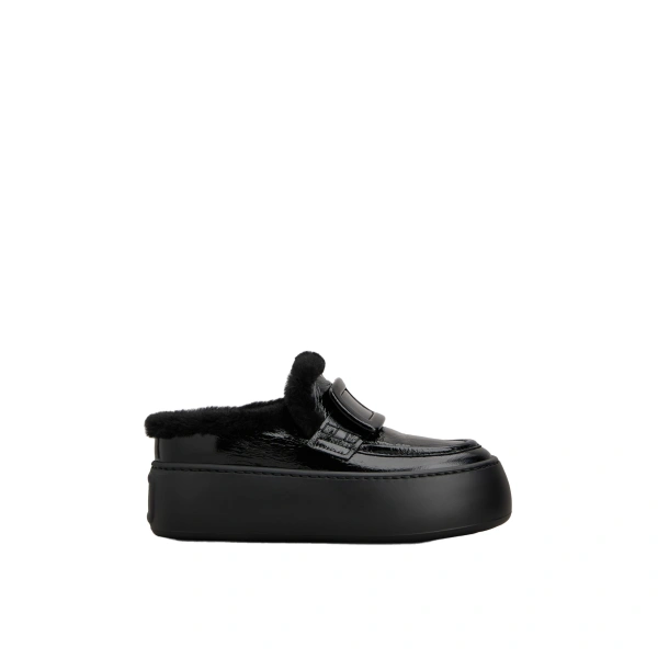 Viv' Up Mules in Black Patent Leather