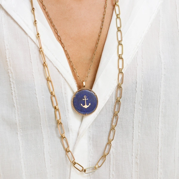 Rosa de la Cruz Anchor Coin Pendant in 18K Yellow Gold, Lapis | Fine Pendants and Charms | Coveti