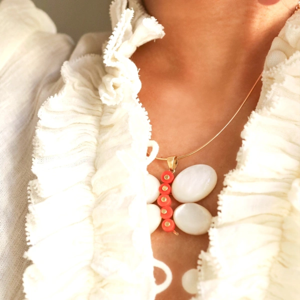 Rosa de la Cruz Butterfly Pendant in 18K Yellow Gold, Pearl and Coral | Fine Pendants and Charms | Coveti