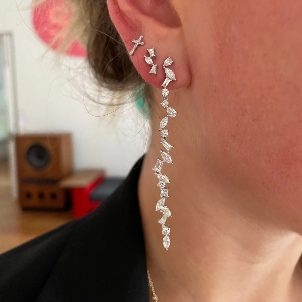 Rosa de la Cruz Cascade Long Earring in 18K White Gold, White Diamond, Single | Fine Earrings | Coveti