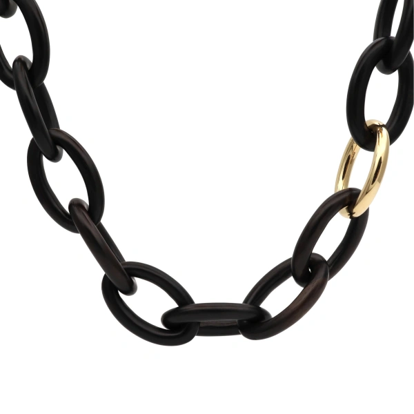 Rosa de la Cruz Classic Ebony Necklace with Medium Clasp in Ebony, 18K Yellow Gold | Fine Necklaces | Coveti