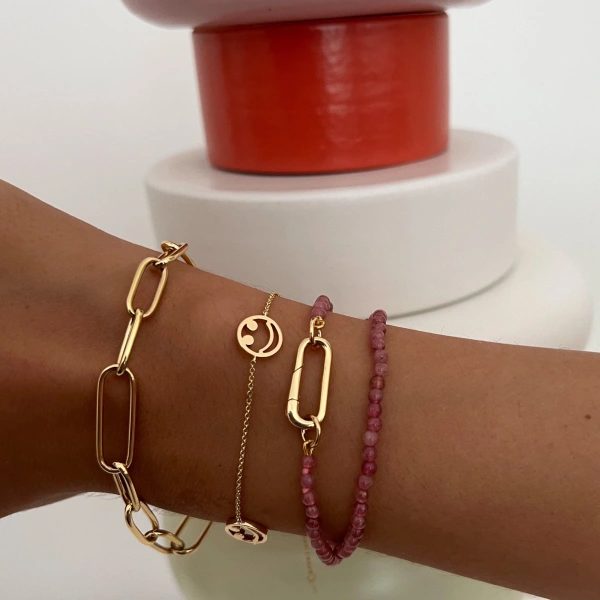 Rosa de la Cruz Double Wrap Beads Bracelet in 18K Yellow Gold, Malachite | Fine Bracelets | Coveti