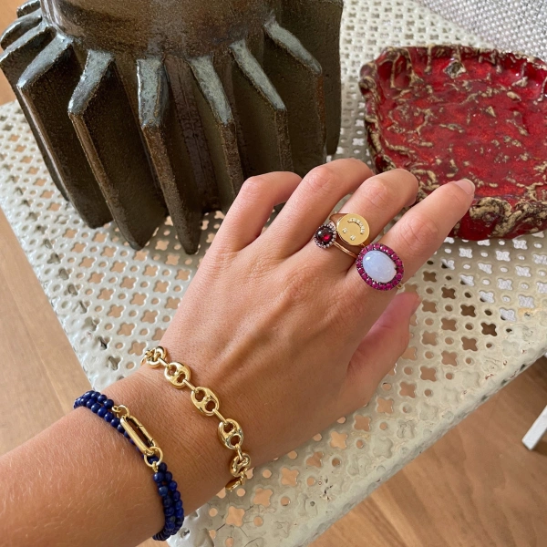 Rosa de la Cruz Double Wrap Beads Bracelet in 18K Yellow Gold, Tiger Eye | Fine Bracelets | Coveti