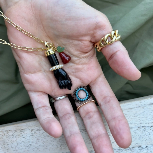 Rosa de la Cruz Ebony Figa Pendant Pearl in Ebony, 18K Yellow Gold and Pearl | Fine Pendants and Charms | Coveti