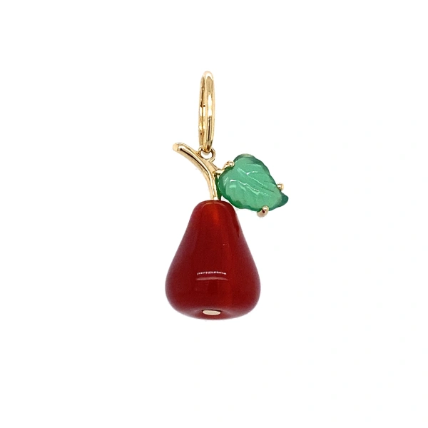 Rosa de la Cruz Fruit Charm Pendant Pear in 18K Yellow Gold, Agate | Fine Pendants and Charms | Coveti