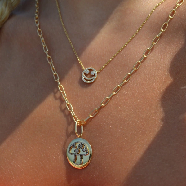 Rosa de la Cruz Mushroom Medallion in 18K Yellow Gold, Brown Diamond | Fine Pendants and Charms | Coveti