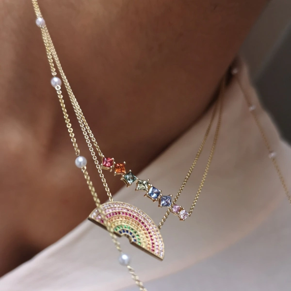 Rosa de la Cruz Rainbow Necklace in 18K Yellow Gold, Multi Sapphire | Fine Necklaces | Coveti
