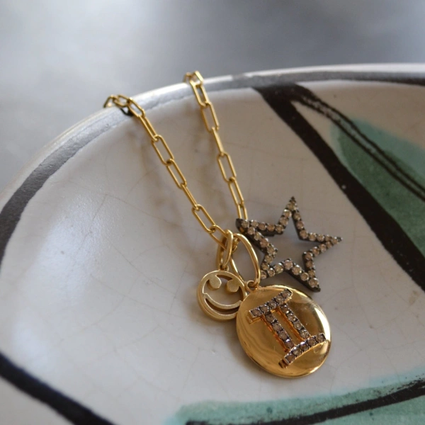 Rosa de la Cruz Smile Pendant 9mm in 18K Yellow Gold | Fine Pendants and Charms | Coveti