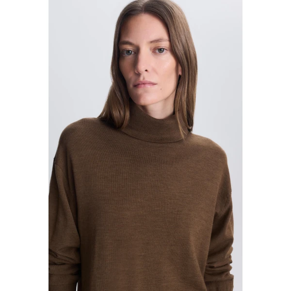 Los Angeles Designer Ready-to-Wear at Coveti