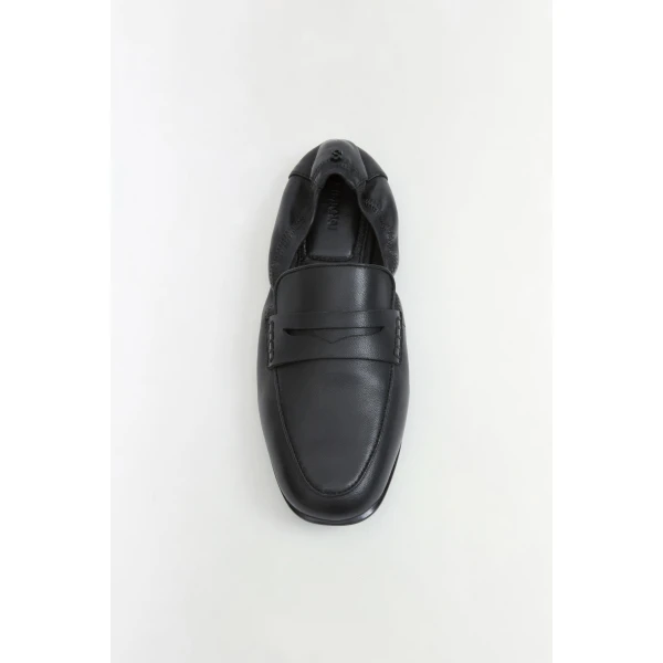 Los Angeles Designer Shoes and Bags at Coveti