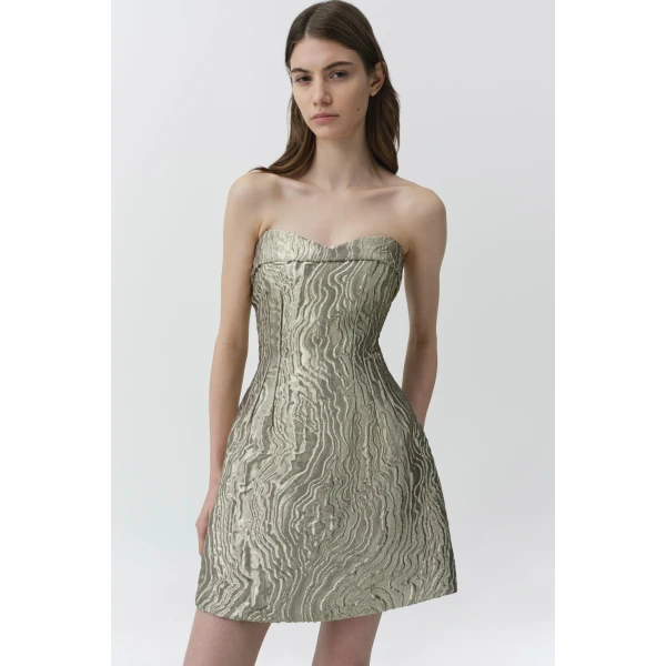 Los Angeles Designer Ready-to-Wear at Coveti