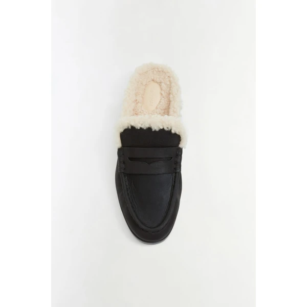 Los Angeles Designer Shoes and Bags at Coveti