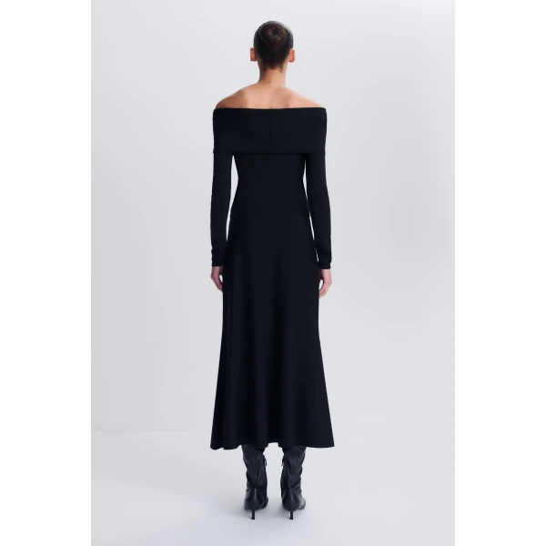 Delphia Off-Shoulder Merino Wool Sweater in Black - Image 5