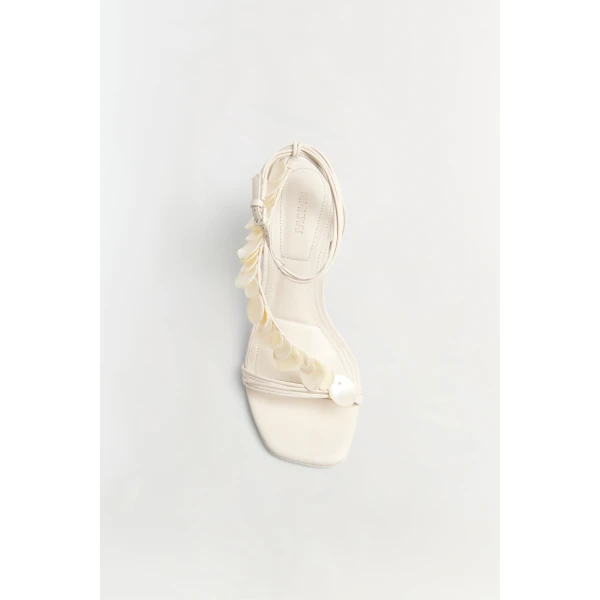 Los Angeles Designer Shoes and Bags at Coveti